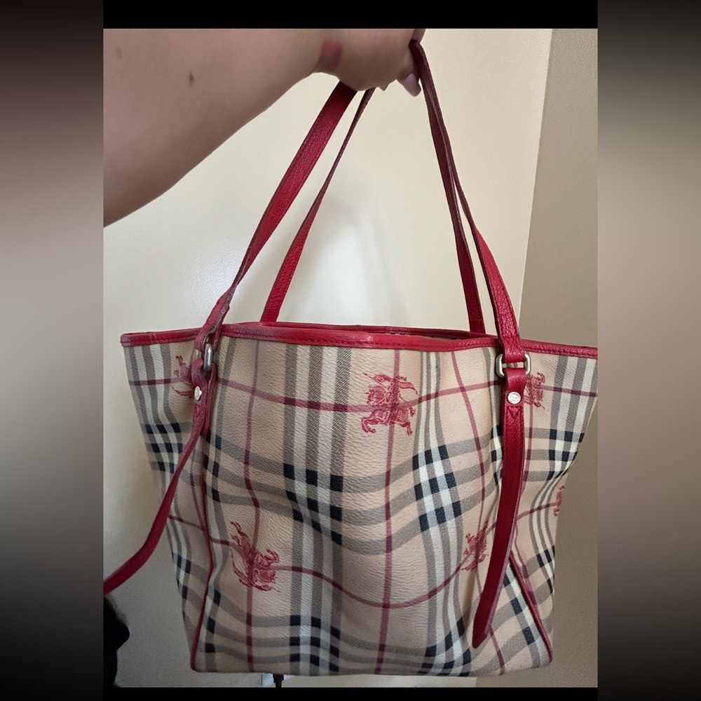 BURBERRY Canterbury Tote  (Beige and Red)